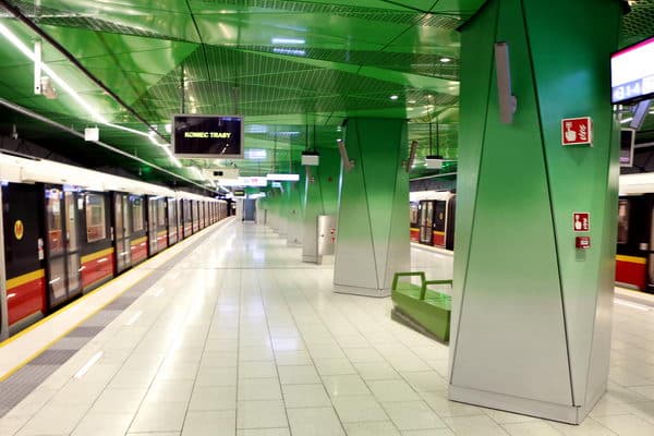 Infotram - Warszawa: Linia M2 będzie kursować na krótszej trasie