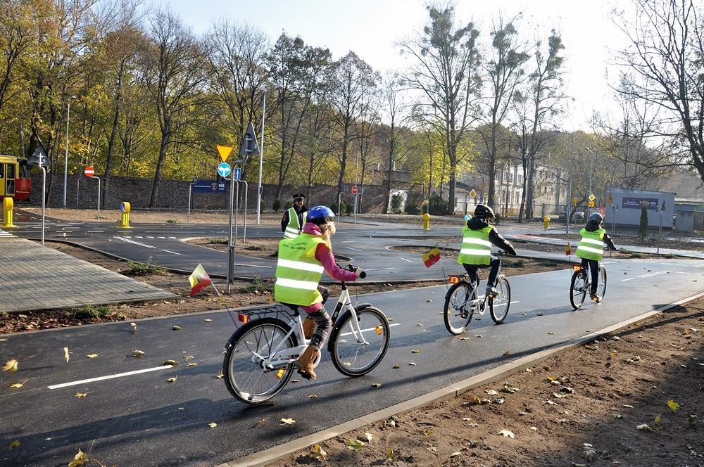 Infobike - Warszawa: 350 dzieci zdobyło już kartę rowerową. Ostatnia szansa 24 października