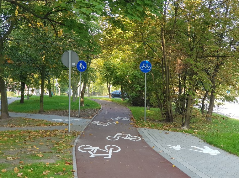 Infobike - Katowice: przetarg na 450 m drogi rowerowej przy ul. Baildona