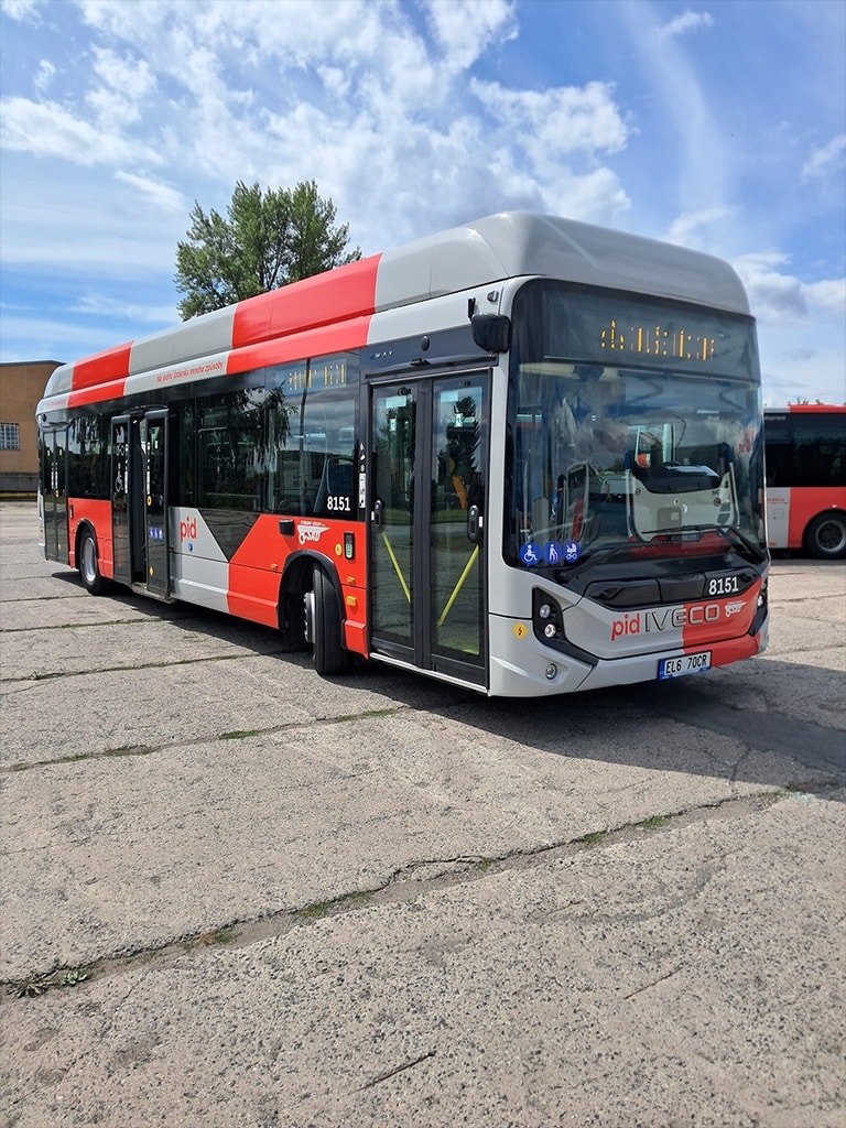 Infobus - Czechy: Zakup kolejnych MEGA elektrobusów dla regionu Pragi. Ponownie ČSAD Střední Čechy