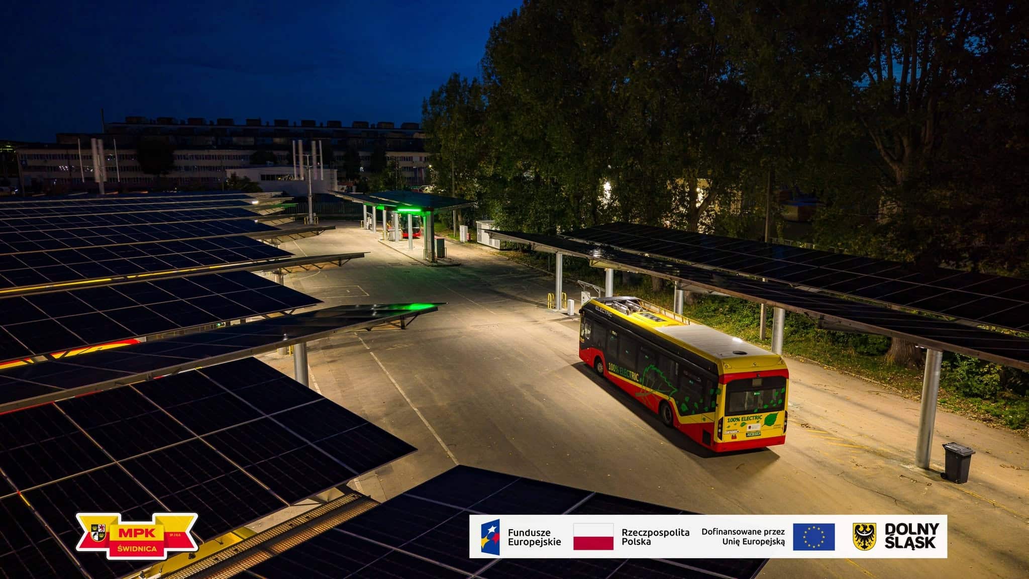 Infobus - MPK Świdnica uruchomiło własną elektrownię dla elektrobusów. I zaprasza na pokaz