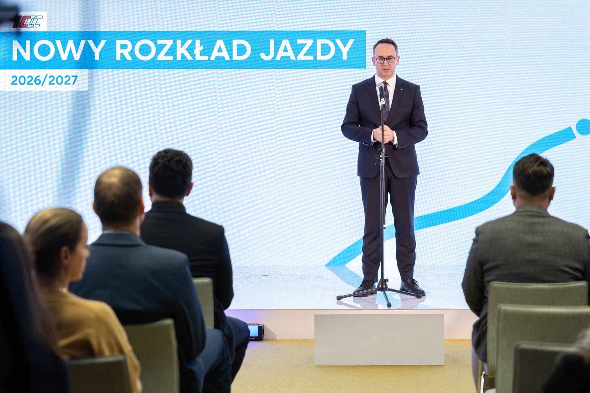 Inforail - Dariusz Klimczak: Nowy rozkład jazdy PKP Intercity to absolutny rekord. Ma przynieść przełom mniejszym miastom