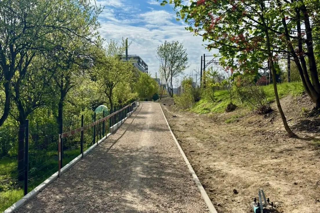 Infobike - Kraków: Nowa droga pieszo-rowerowa Śliczna–Chałupnika gotowa. Zakończono II etap