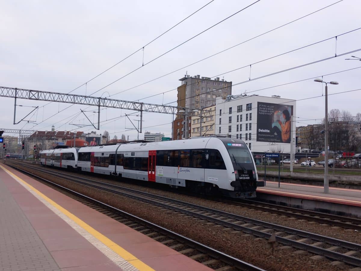 Inforail - POLREGIO chce naprawić powypadkowy szynobus SA133-028. Wykonawca będzie miał 30 dni na realizację prac