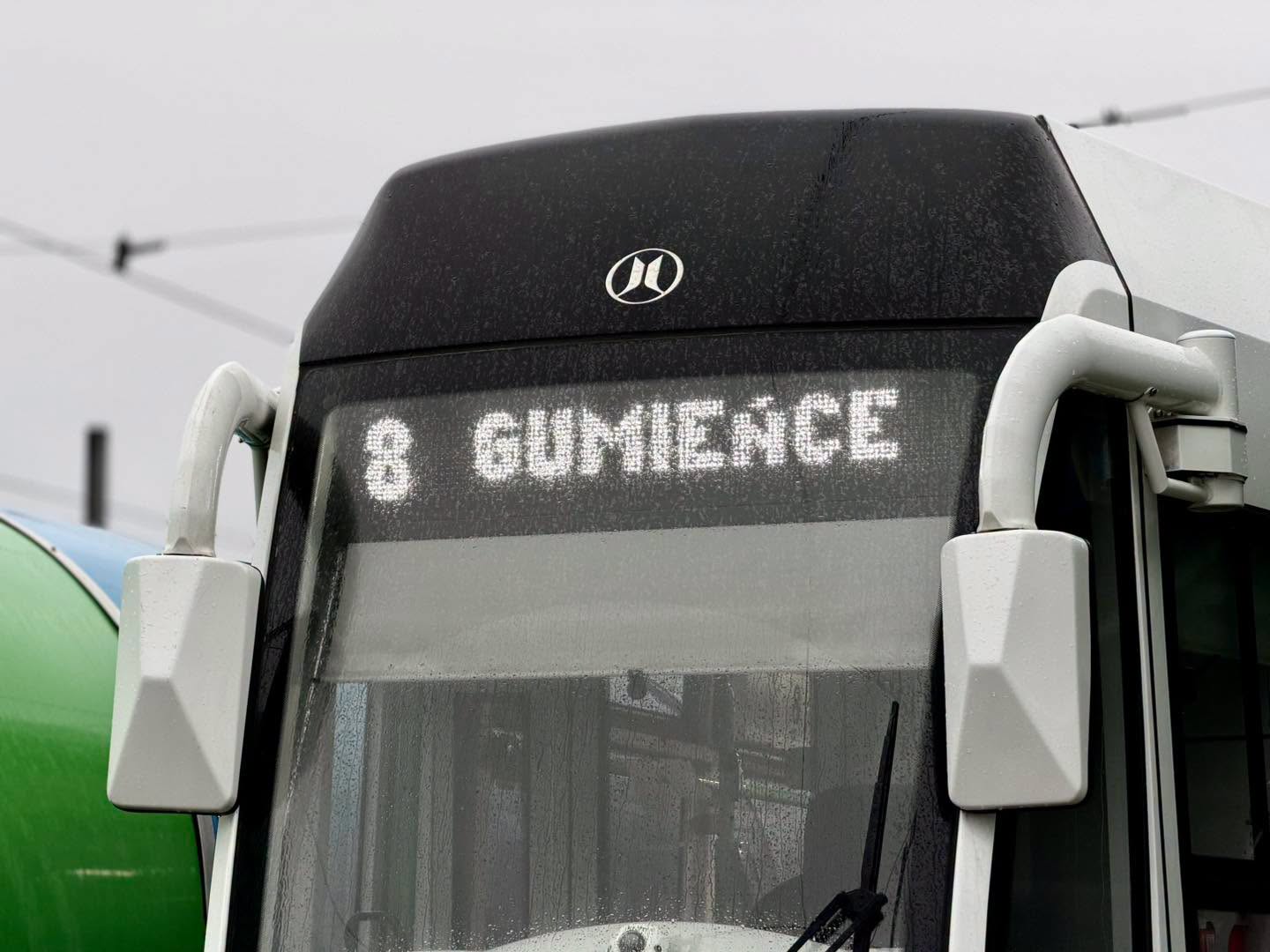 Infotram - Szczecin: Nowa linia tramwajowa D8 na Wszystkich Świętych. Utrudnienia z powodu remontu Estakady Pomorskiej