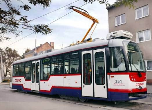 Infotram - 20 lat tramwajów Vario w Ołomuńcu. Pierwszy wagon wyjechał na trasę 7 października 2006 roku