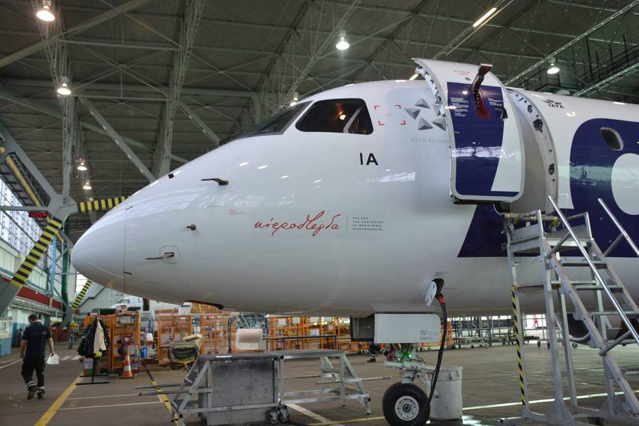 LOT i Embraer rozszerzają współpracę