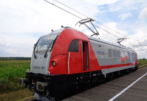 ING Lease sfinansuje dwie lokomotywy. Dragon 2 i 6Dh-1