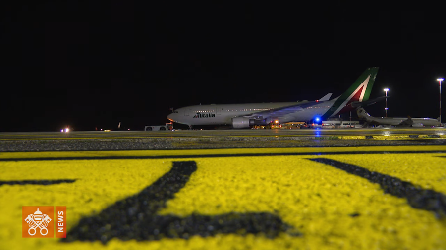 Papieskie podróże obsługują samoloty Alitalia
